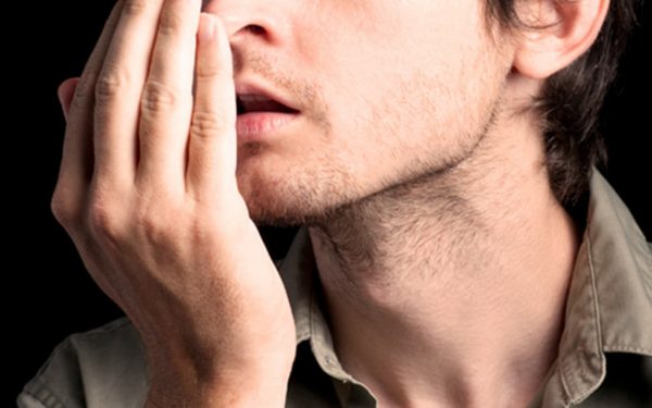 بوی بد دهان