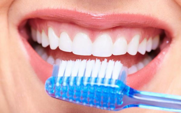 روش صحیح مسواک زدن